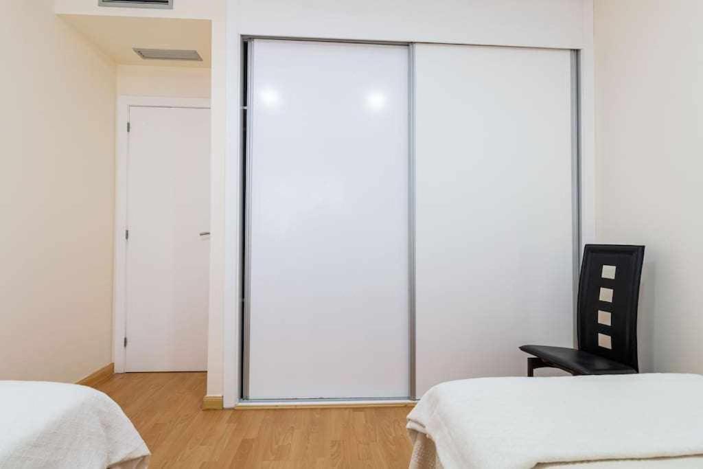 Moderno Tranquilo Con Piscina Y Jardin Apartment *